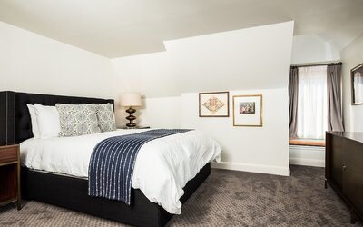 Hotel Ella
