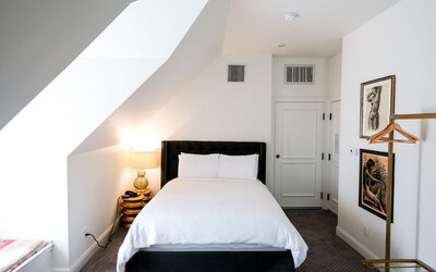 Hotel Ella