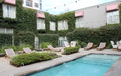 Hotel Ella
