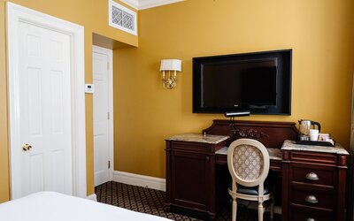 The Lafayette New Orleans By Kasa Living