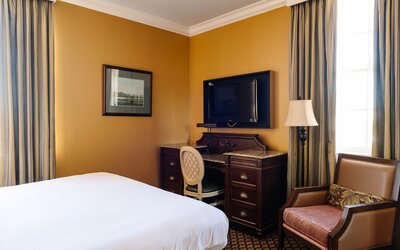 The Lafayette New Orleans By Kasa Living