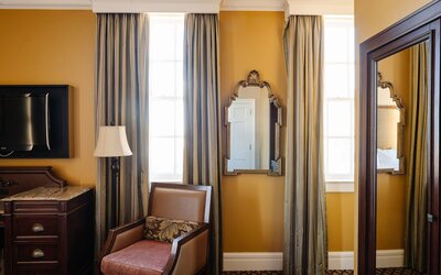 The Lafayette New Orleans By Kasa Living