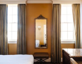 The Lafayette New Orleans By Kasa Living