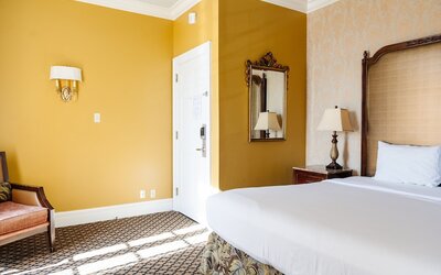 The Lafayette New Orleans By Kasa Living
