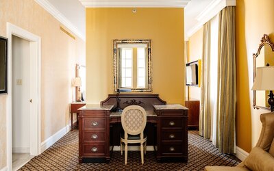 The Lafayette New Orleans By Kasa Living