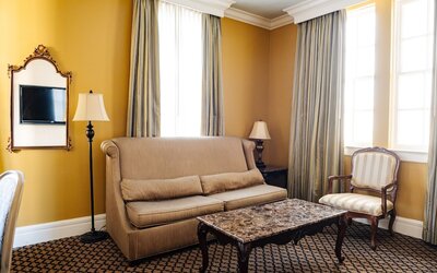 The Lafayette New Orleans By Kasa Living