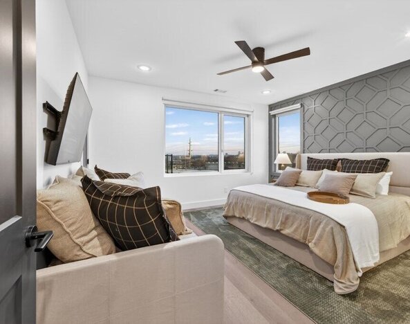4BR Twilight Lane with Pool and Hot Tub