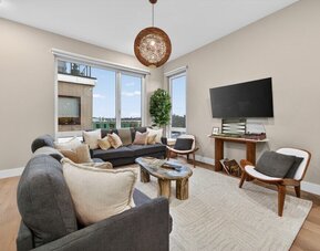 4BR Twilight Lane with Pool and Hot Tub