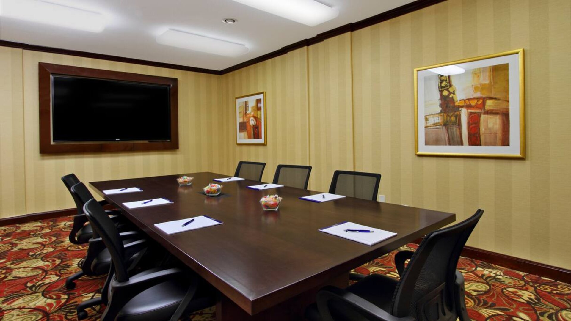 professional meeting room for all business needs fully-equipped business center with computer, internet, and printer at Embassy Suites by Hilton San Rafael Marin County.