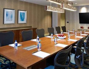 Professional meeting room for all business meetings at Hilton Garden Inn Boston/Marlborough.