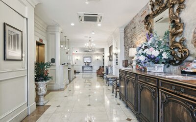 French Market Inn