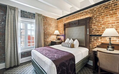 French Market Inn