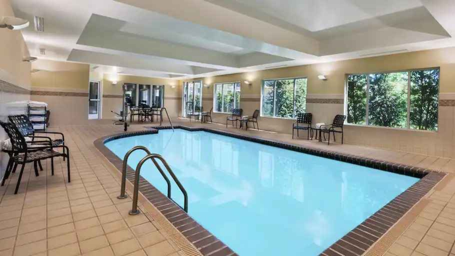 Indoor swimming pool at the Hilton Garden Inn Blacksburg University.