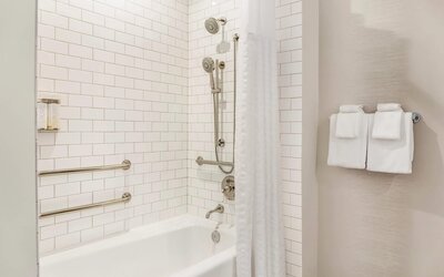 Cambria Hotel Nashville Downtown
