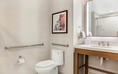 Cambria Hotel Nashville Downtown