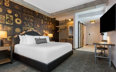 Cambria Hotel Nashville Downtown