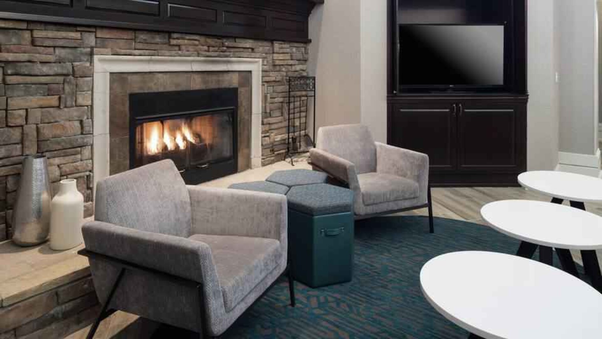 Workspace in a hotel lobby at the Hampton Inn & Suites Memphis-Beale Street.