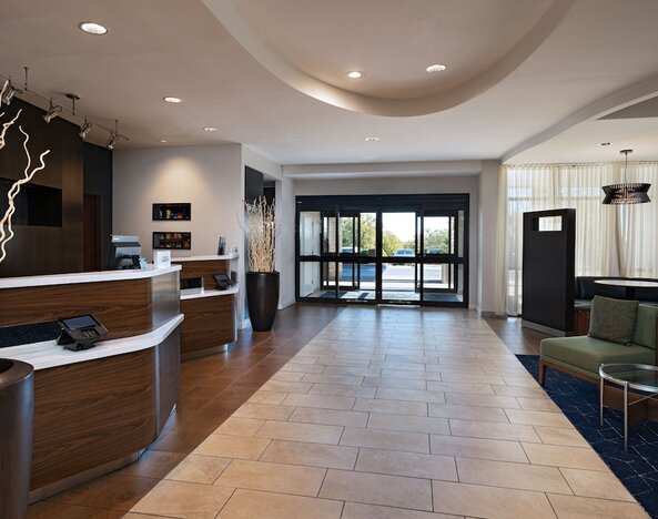 Courtyard by Marriott Austin Airport
