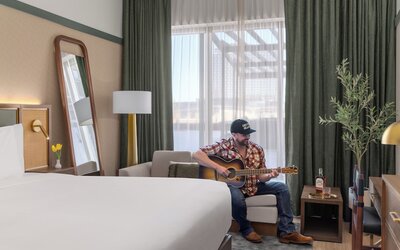 Printing House Hotel Nashville Downtown, Tapestry by Hilton