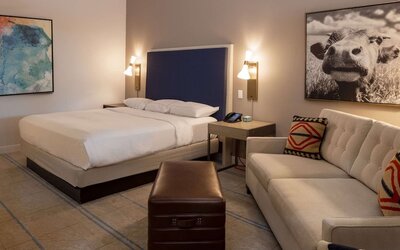 Hilton Austin Airport