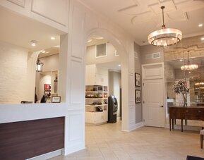 Hotel St. Pierre®, a French Quarter Inns® Hotel