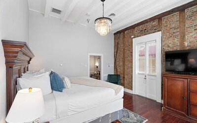 Hotel St. Pierre®, a French Quarter Inns® Hotel