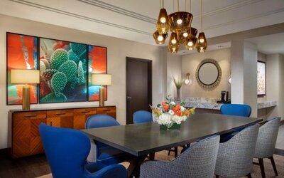 Hilton Austin