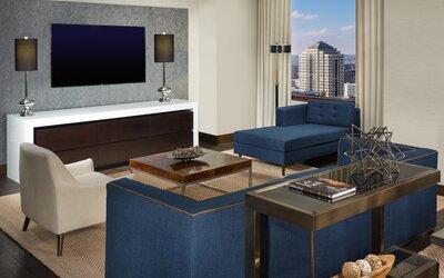 Hilton Austin