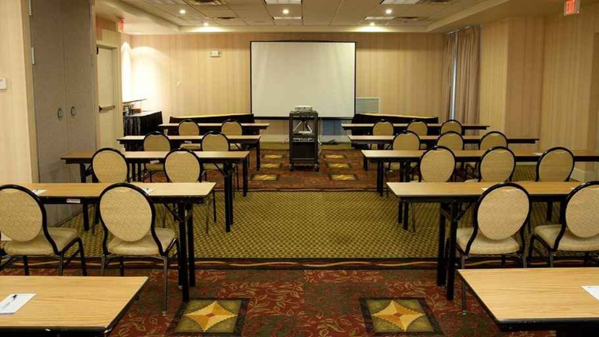 professional conference room at Hilton Garden Inn St. Louis/Chesterfield.