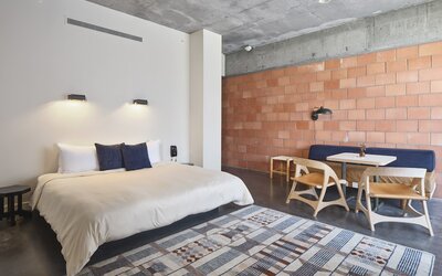 The Carpenter Hotel