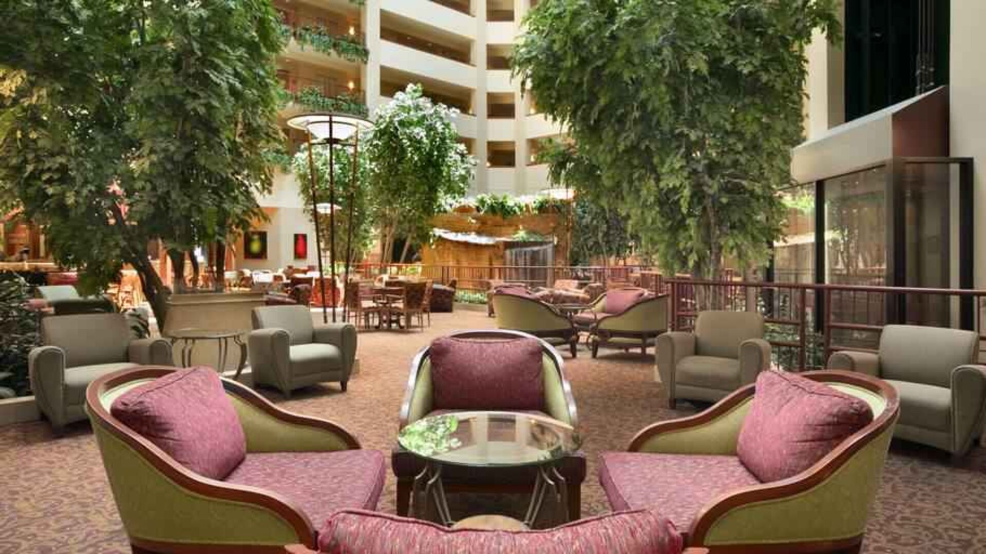 Beautiful hotel lobby area perfect as workspace at the Embassy Suites by Hilton Hot Springs Hotel & Spa.
