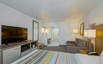 Country Inn & Suites by Radisson, New Orleans I-10 East, LA