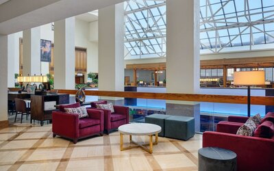 Hilton New Orleans Riverside