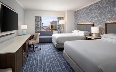 Hilton New Orleans Riverside