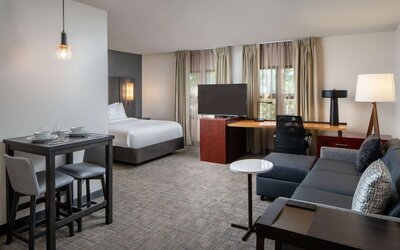 Sonesta ES Suites New Orleans Convention Center