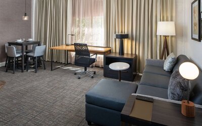 Sonesta ES Suites New Orleans Convention Center