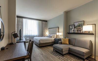 St Charles Coach House, an Ascend Collection Hotel