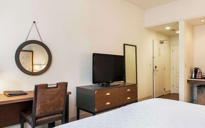 St Charles Coach House, an Ascend Collection Hotel