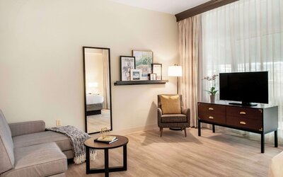 St Charles Coach House, an Ascend Collection Hotel