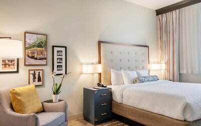 St Charles Coach House, an Ascend Collection Hotel