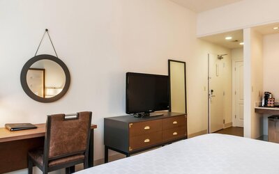 St Charles Coach House, an Ascend Collection Hotel