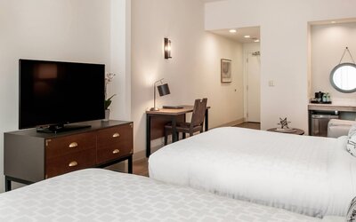 St Charles Coach House, an Ascend Collection Hotel
