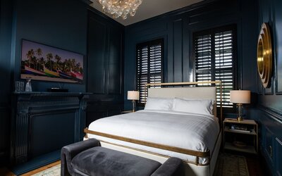 The Blackbird Hotel