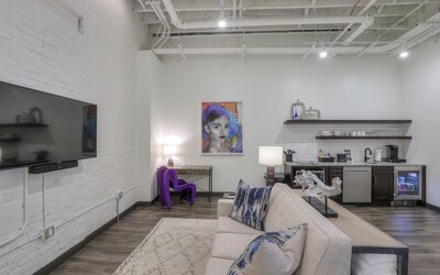 Studio 154 Luxury Hotel