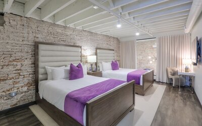 Studio 154 Luxury Hotel