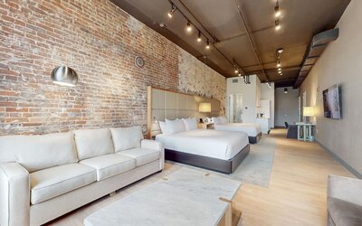 Studio 154 Luxury Hotel