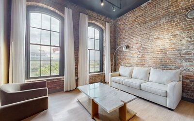 Studio 154 Luxury Hotel
