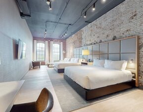 Studio 154 Luxury Hotel