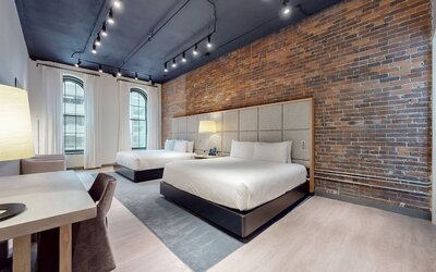 Studio 154 Luxury Hotel