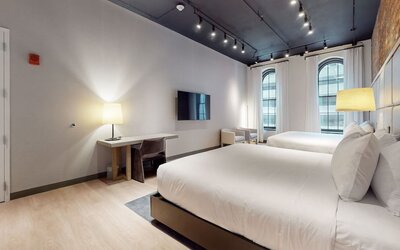 Studio 154 Luxury Hotel